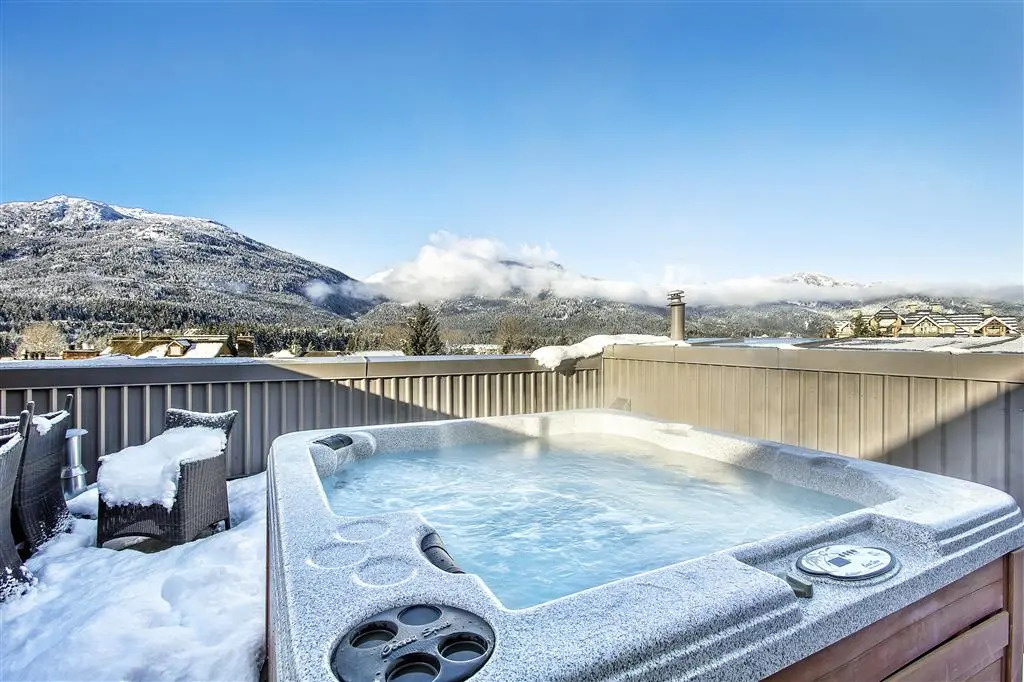 Sundial Hotel