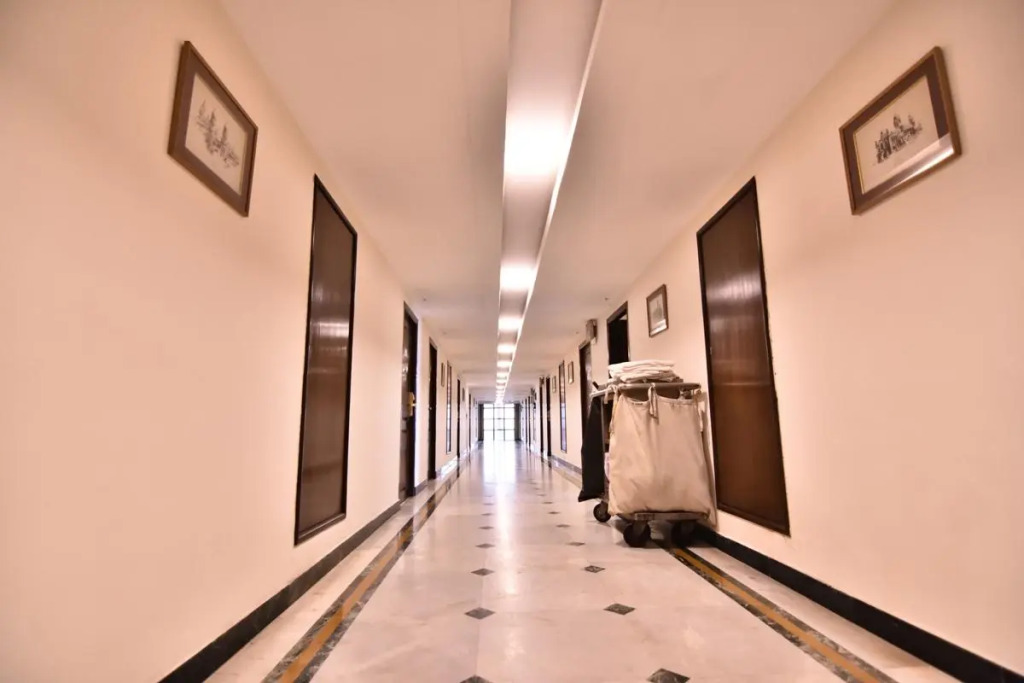 Simsan Hotel Koyambedu