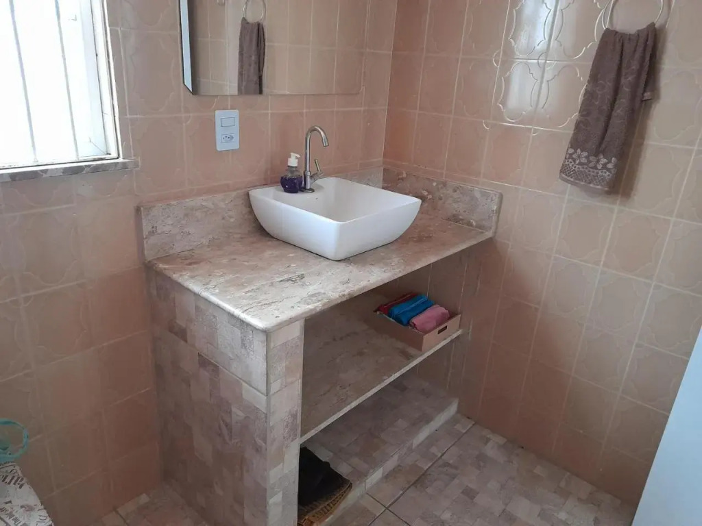 casa funcional, aconchegante e a 2 quadras da praia