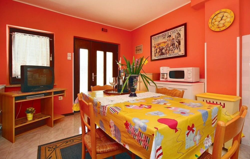 Awesome Home in Savudrija With Wifi and 2 Bedrooms