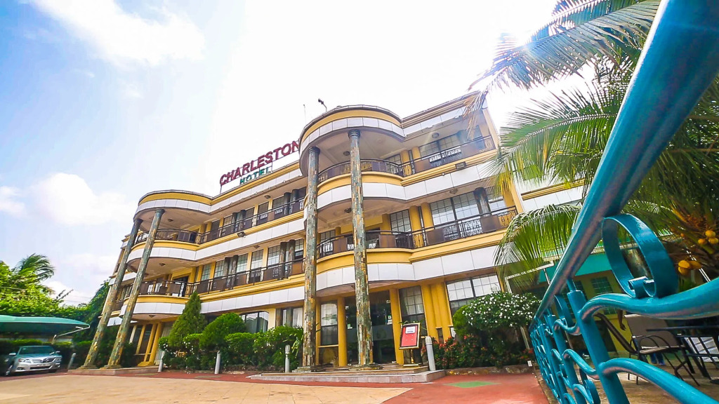 Charleston Hotel