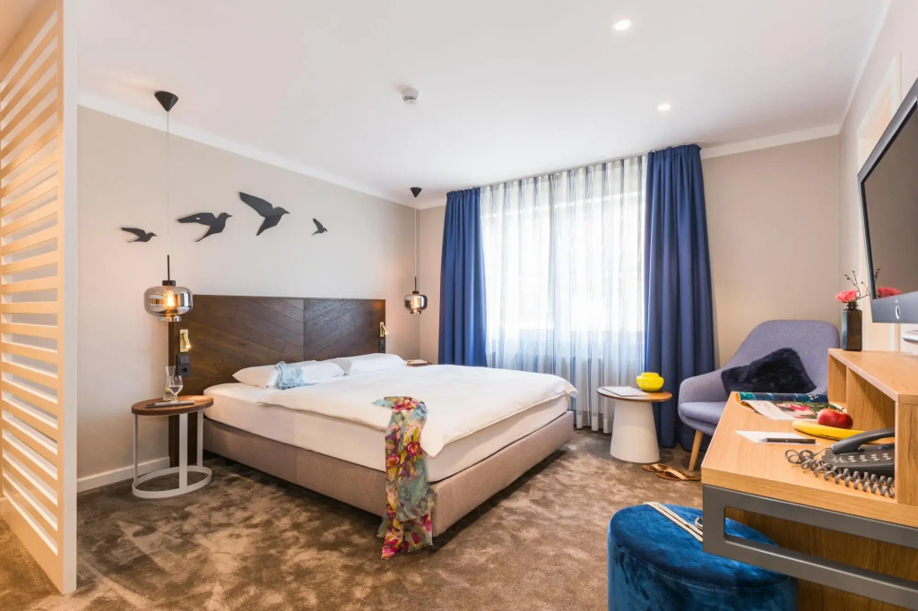 Tides Boutique Hotel - by Romantik