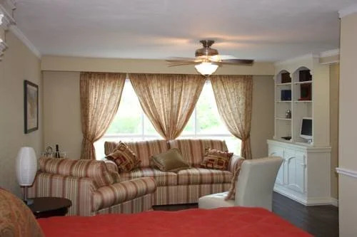 Crown Ridge Bed And Breakfast
