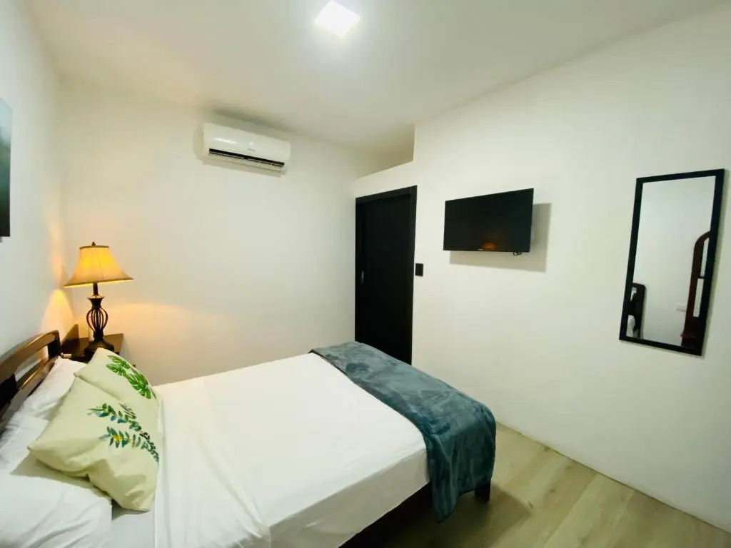 Departamento ejecutivo en todo el centro de Manta, Manabi