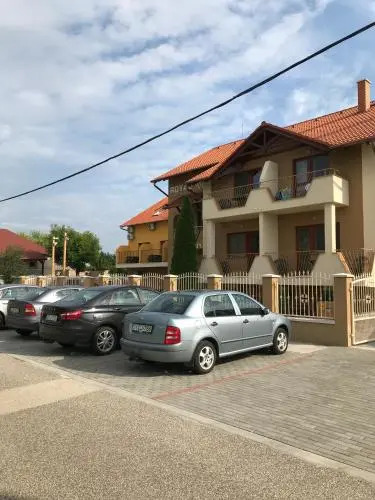 Royal Hotel