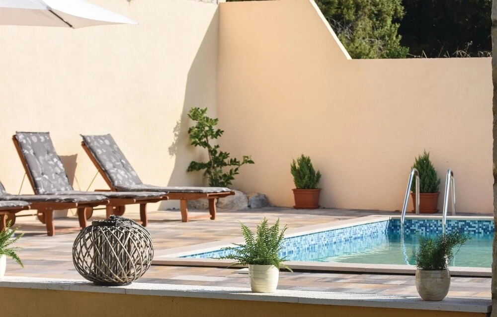 Nice Home in Seget Donji With Wifi and 12 Bedrooms