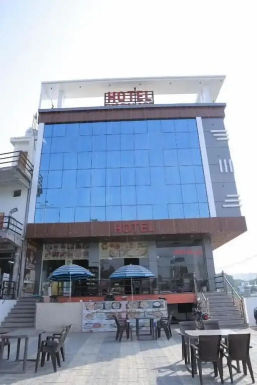 Hotel Om Palace