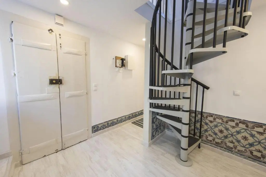 Traditional Duplex Apartments in Principe Real