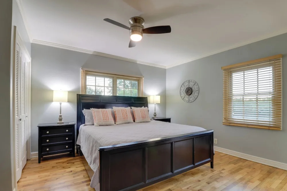 10 Mi to Grand Lake: Home w/ Game Room in Jay!