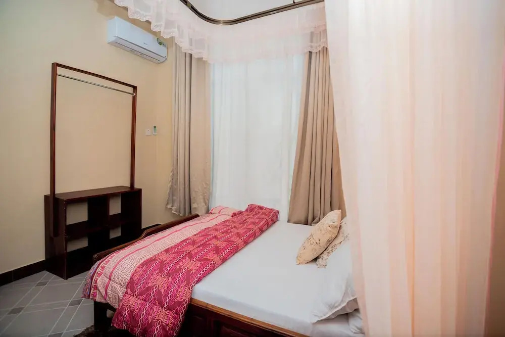 Volunteer Hostel