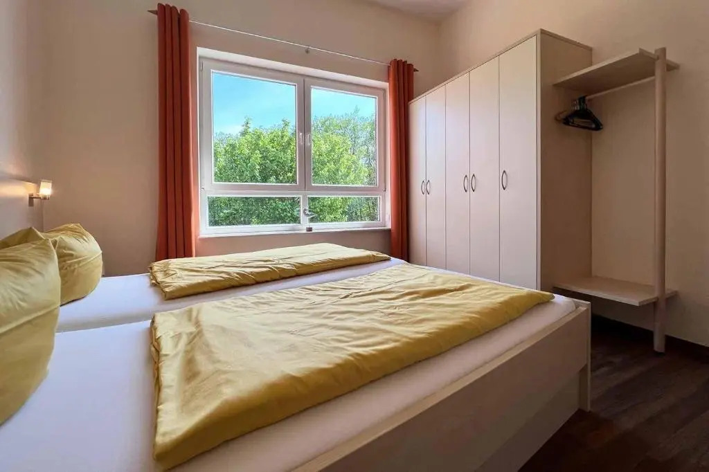 Apartes-Ferienhaus-10-in-der-Ferienanlage-Wohnpark-Weser-in-Doese