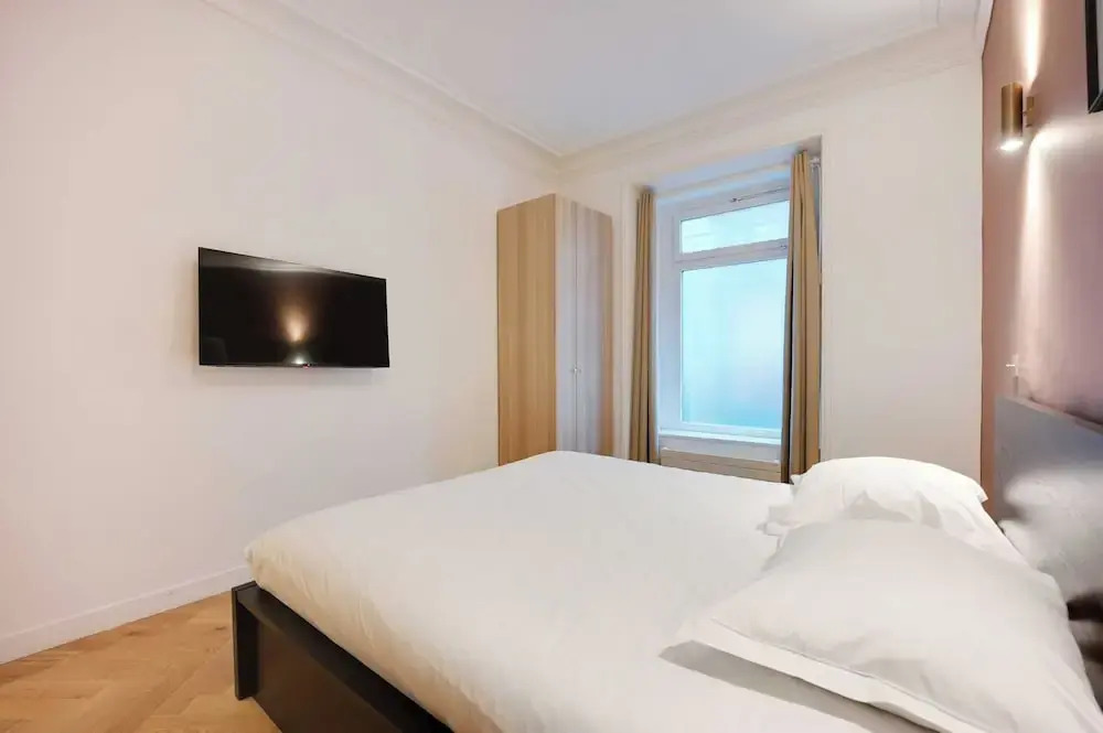 Spacious Apartment - 3br-8p - Ternes