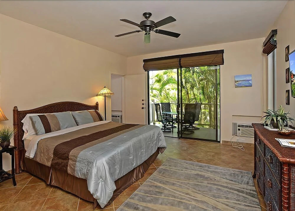 Grand Champions 49 - Two Bedroom Condo