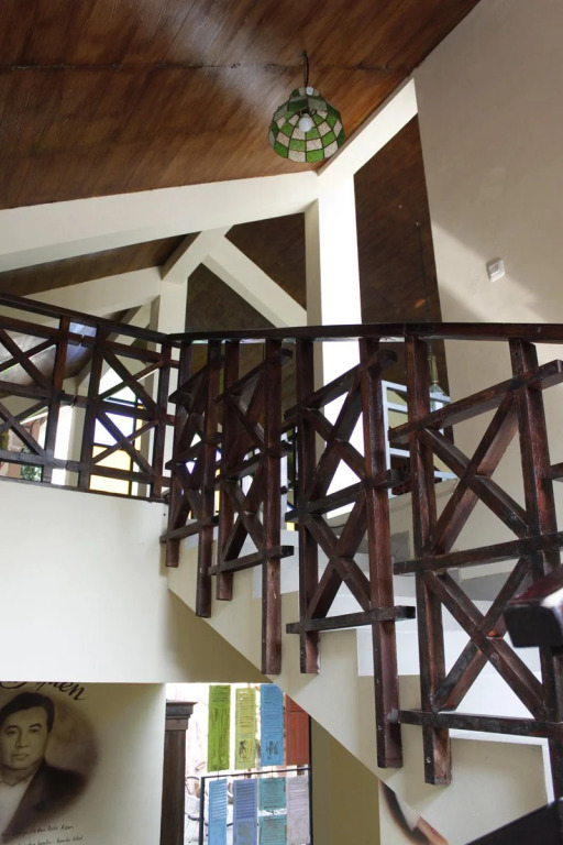Omah Njonja Bed & Brasserie