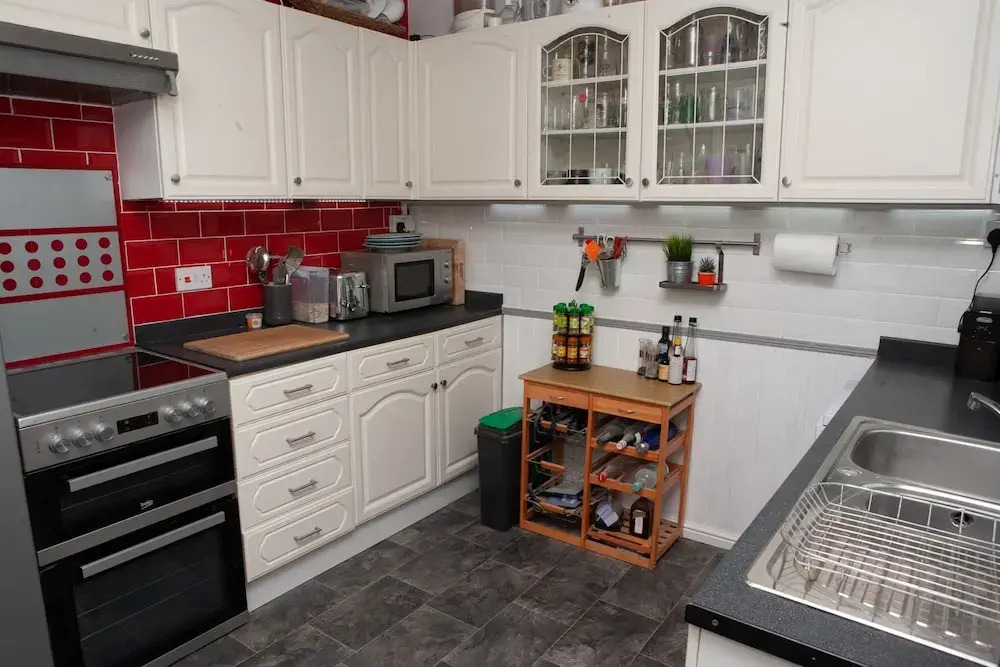 Spacious 2 Bedroom House in Redfield