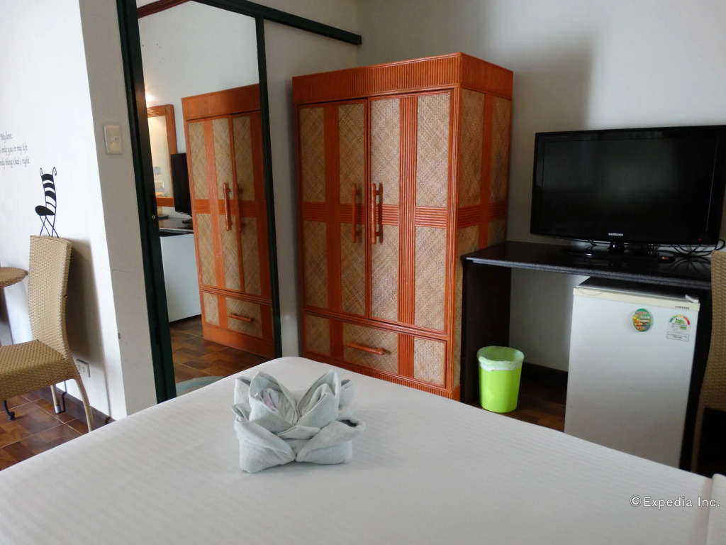 Bohol Wonderlagoon Resort