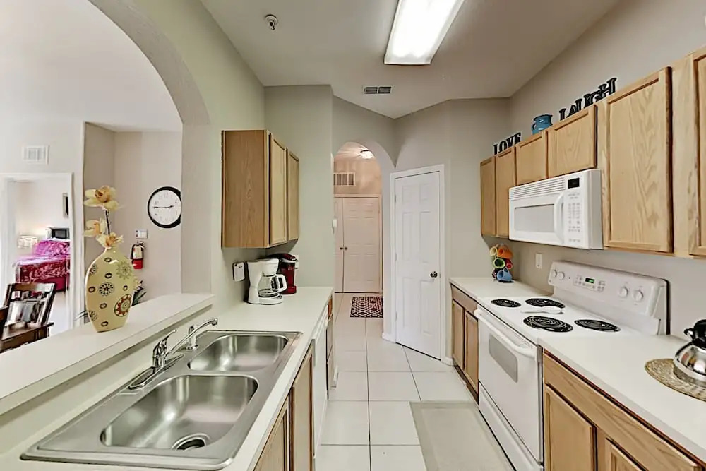 Neils Windsor Hills Townhouse 3 Bedroom Townhouse by Redawning