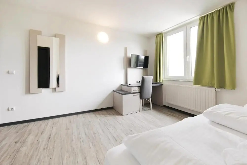 bp24 Hotel Eschweiler