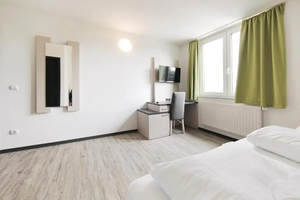 bp24 Hotel Eschweiler