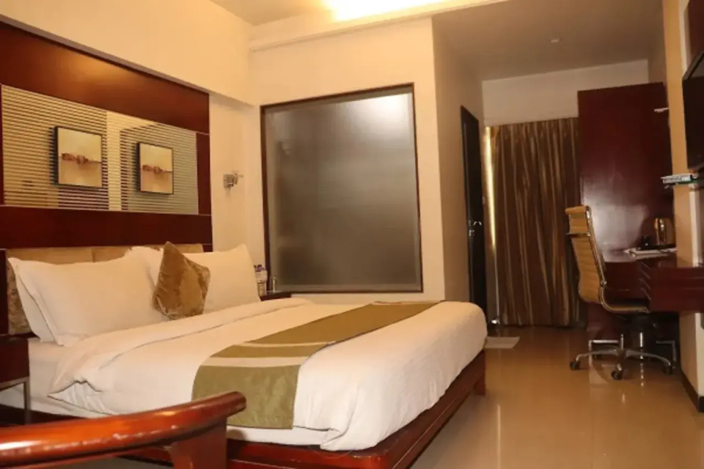 Kyriad Hotel Indore by OTHPL