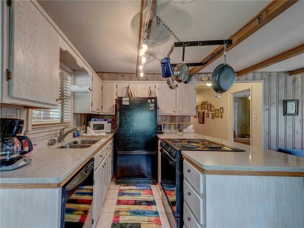 Schaffer Scherenity - One Bedroom Cabin with Hot Tub