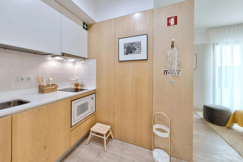 Art Home Apartments