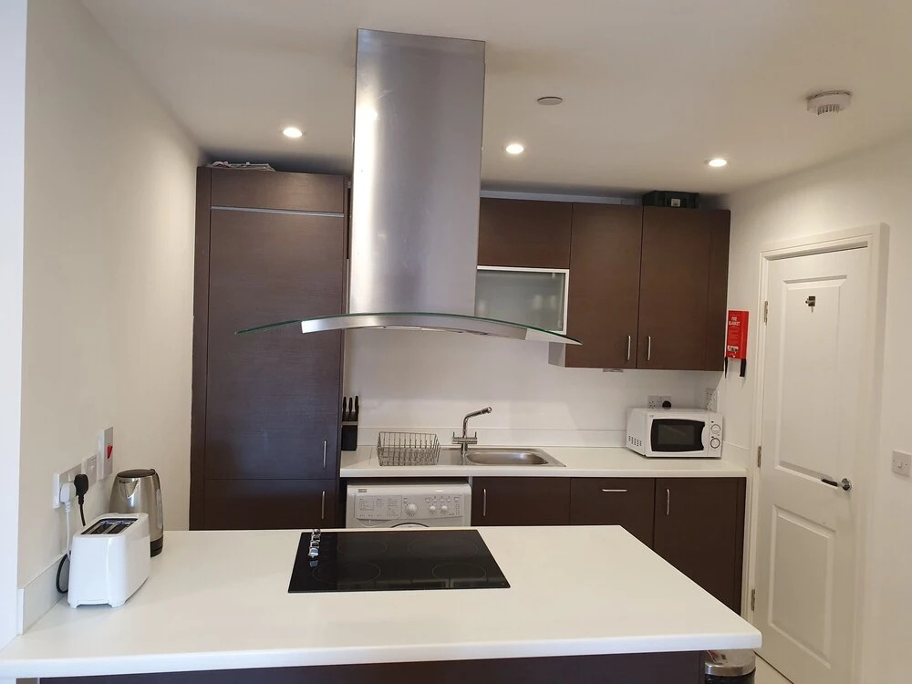 AMAZING 2 BEDS 2 BATHS 10min LDN BRIDGE