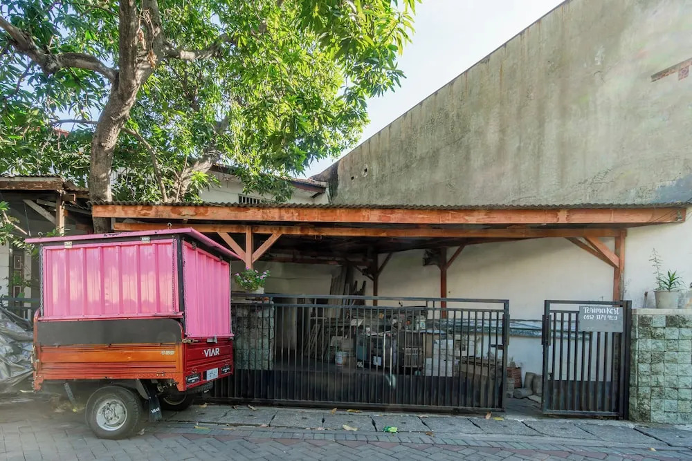 OYO Life 94040 Agung Home Stay