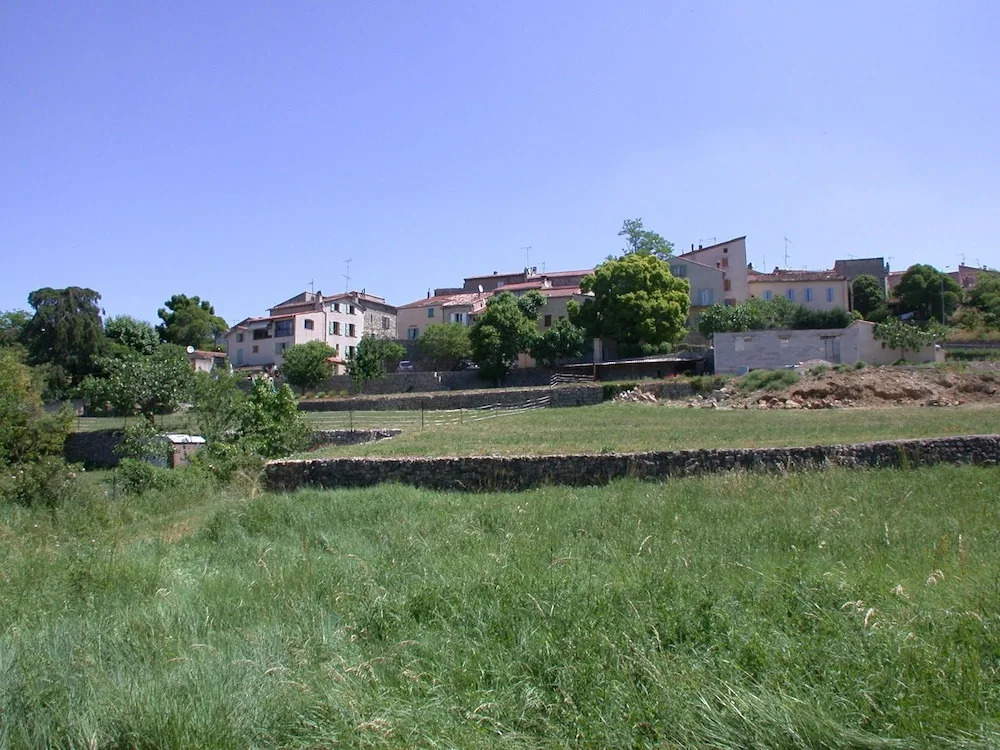 Villa in Provence with Pool and Garden