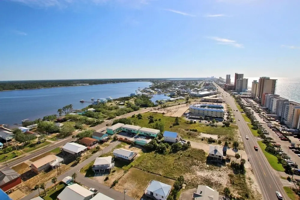 Crystal Tower 806 by Youngs Suncoast