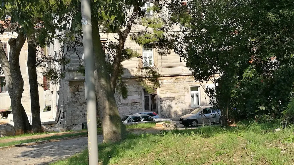 City park Apartments