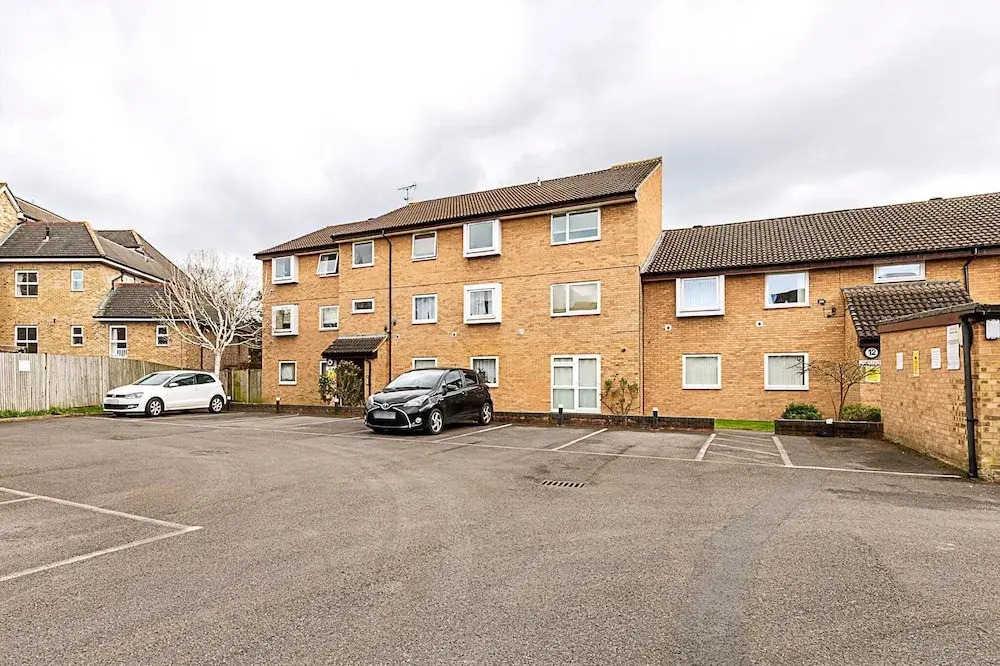 Quiet and Cosy 2-bed in Wimbledon