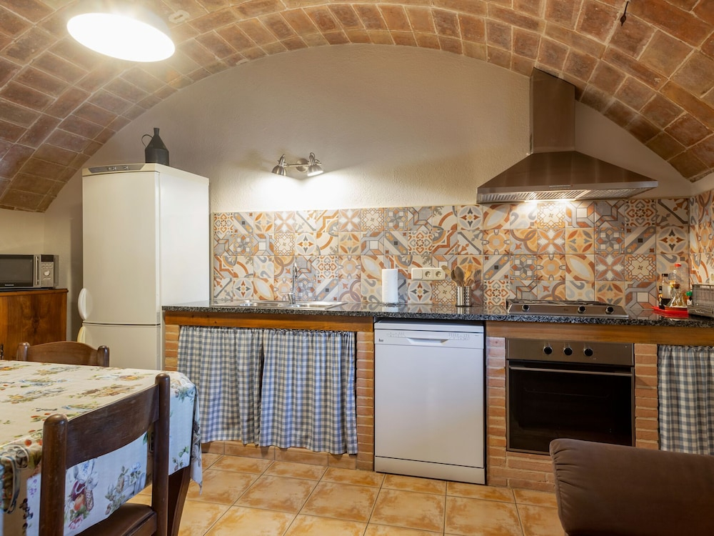 Appealing Apartment in Girona With Swimming Pool