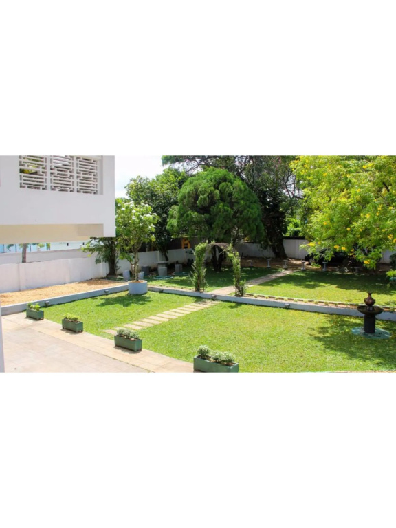 Vista Rooms near Negombo Beach 11