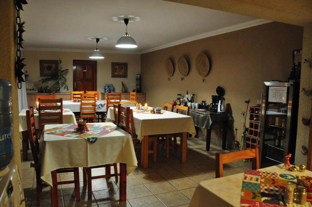 Woodpecker's Inn Guest House