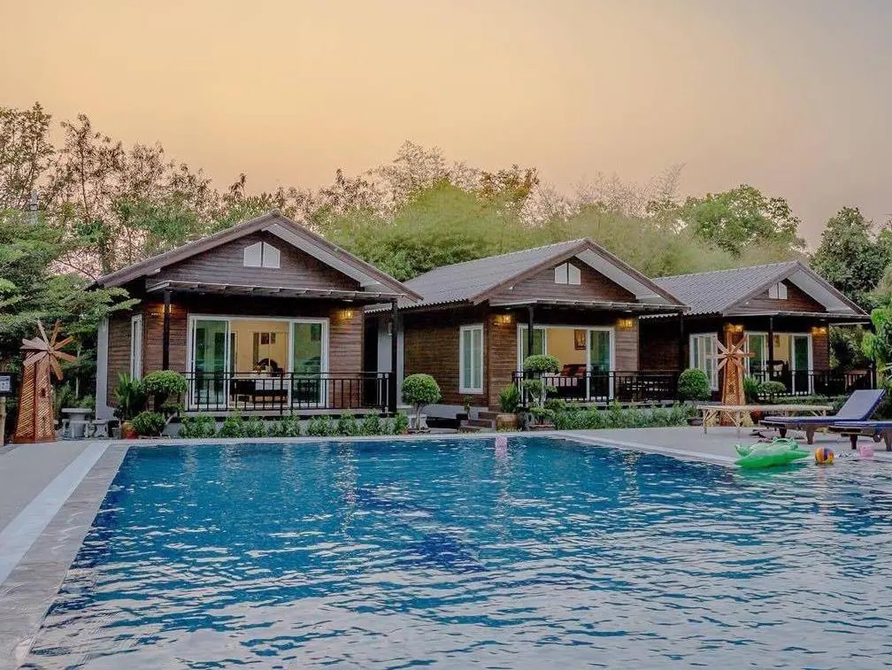Monmhai Resort