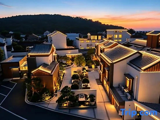 Tingtao Garden Light Luxury Retreat