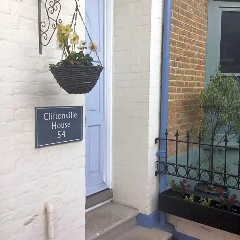 Cliftonville House