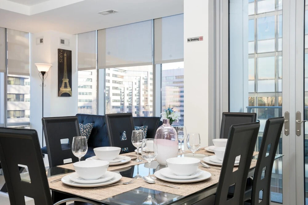 Arlington Fully Furnished Apartments in Crystal City
