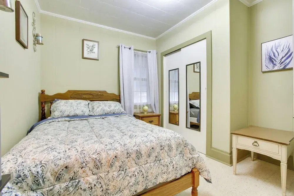 Walk to 1st Street: Family Home in Thibodaux!