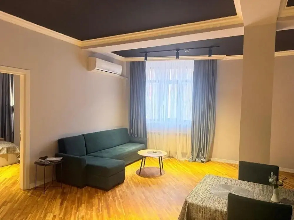 Luxury City Apart Hotel