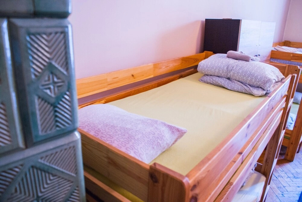 Hostel Smocza Jama