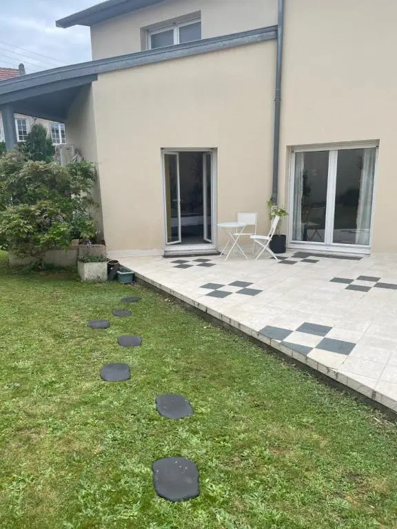 STUDIO BEAUREGARD - TERRASSE et JARDIN