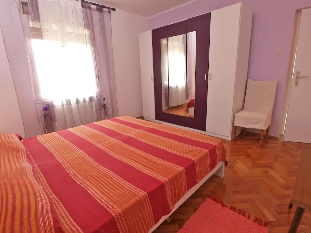 Apartments Ivanka 1056