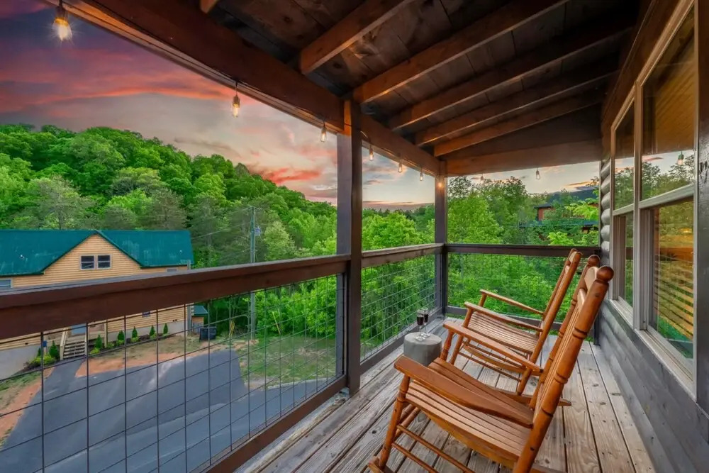 Family Oasis By Ghosal Luxury Lodging