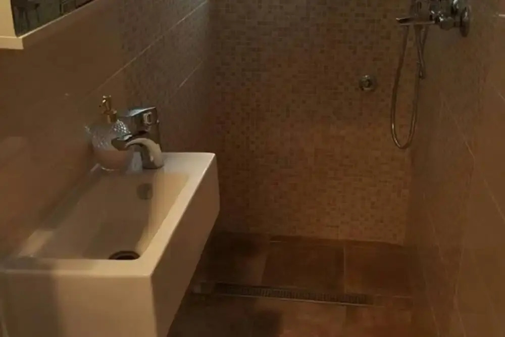 Rooms Milena - Triple Room With External Private Bathroom