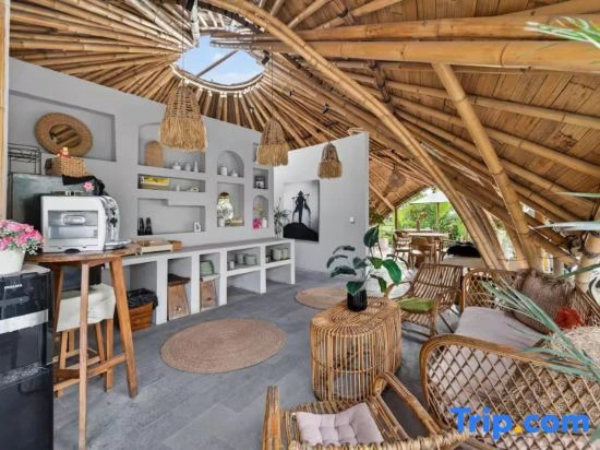 Noon V3 · Eco Bamboo Getaway in Seseh - Canggu - A Luxury Private Villa By Balinest Villas