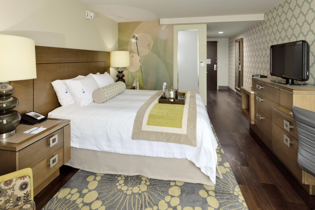 Hotel Indigo Long Island - East End by IHG