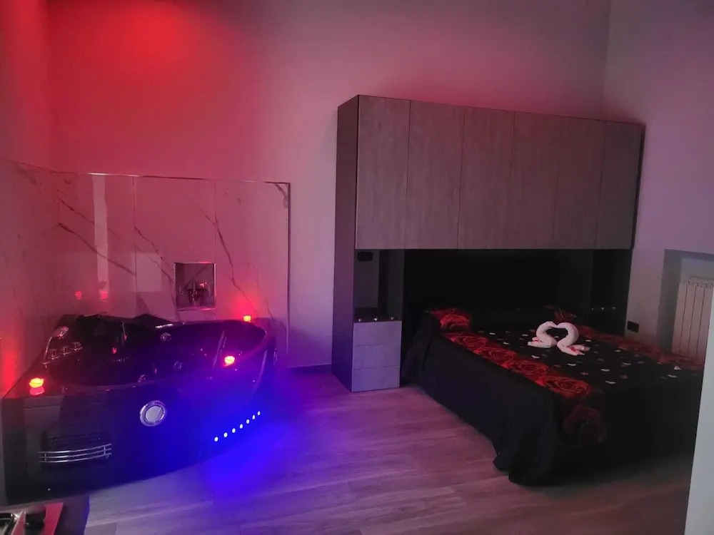 Giovis Apartments