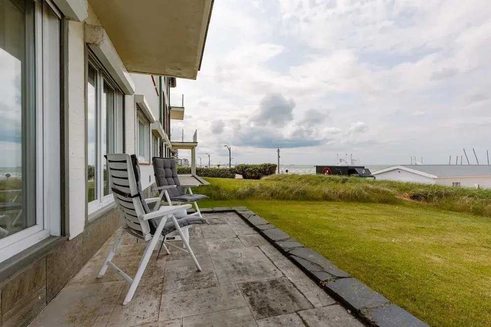 Huswell - Stunning Views Prime Location